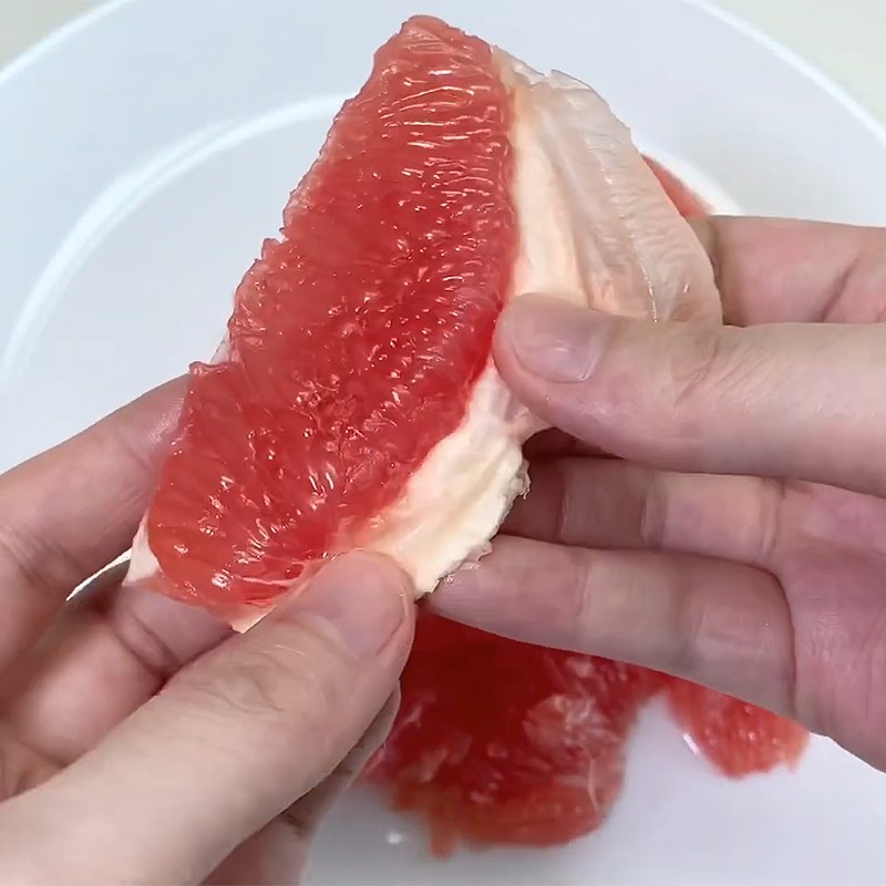 Bước 2 Sơ chế bưởi Trà bưởi mật ong