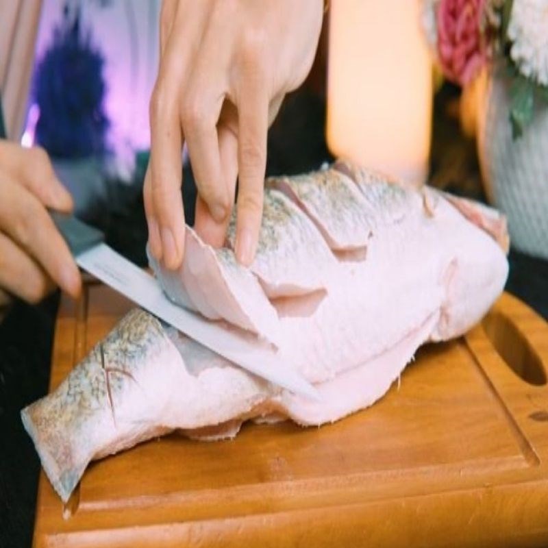 Bước 1 Sơ chế cá chẽm Cá chẽm chưng tương
