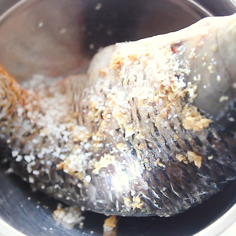 Bước 1 Sơ chế cá chép Cháo cá chép
