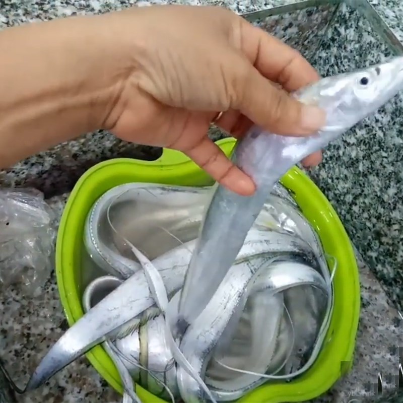 Bước 1 Sơ chế cá Khô cá hố