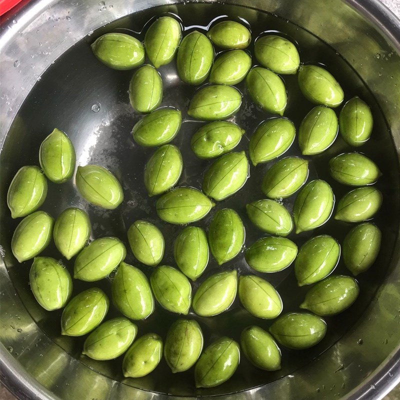 Bước 1 Sơ chế cà na Cà na đập