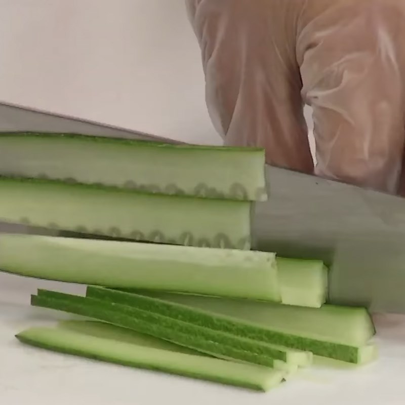 Bước 3 Sơ chế các loại rau củ Salad táo với tôm