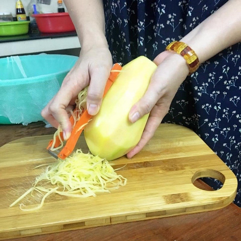 Bước 1 Sơ chế các nguyên liệu Dưa mắm đu đủ chay