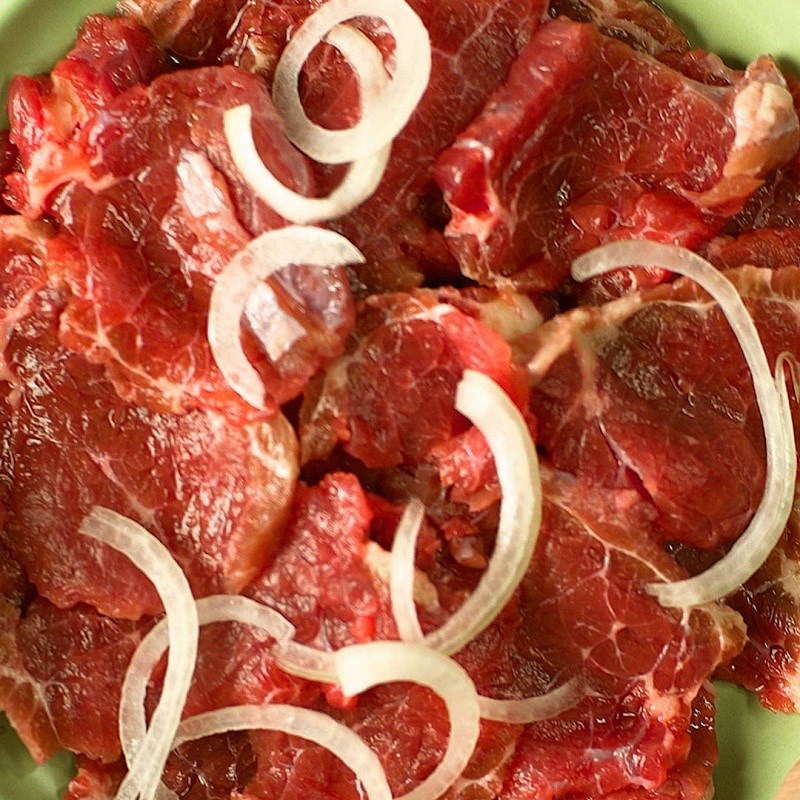 Bước 2 Sơ chế các nguyên liệu khác Lẩu bò nhúng giấm (dấm)