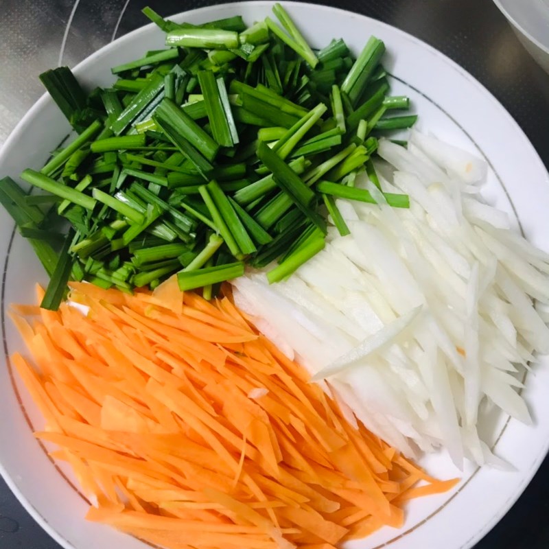 Bước 2 Sơ chế các nguyên liệu khác Kim chi cải thảo Hàn Quốc (công thức được chia sẻ từ người dùng)