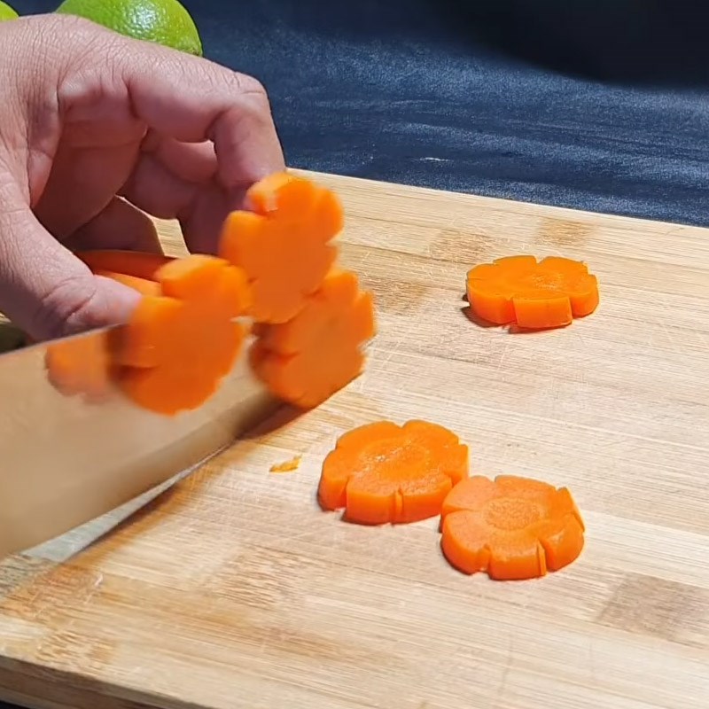 Bước 2 Sơ chế các nguyên liệu khác Hủ tiếu bò kho chay
