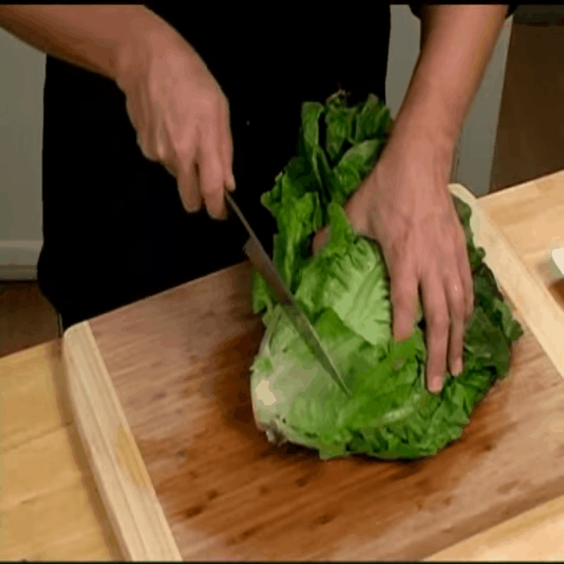 Bước 2 Sơ chế các nguyên liệu Salad thịt bò rau củ nướng