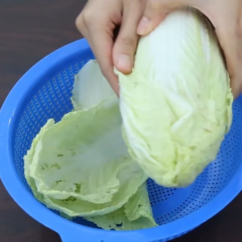 Bước 1 Sơ chế cải thảo Kim chi cải thảo Hàn Quốc