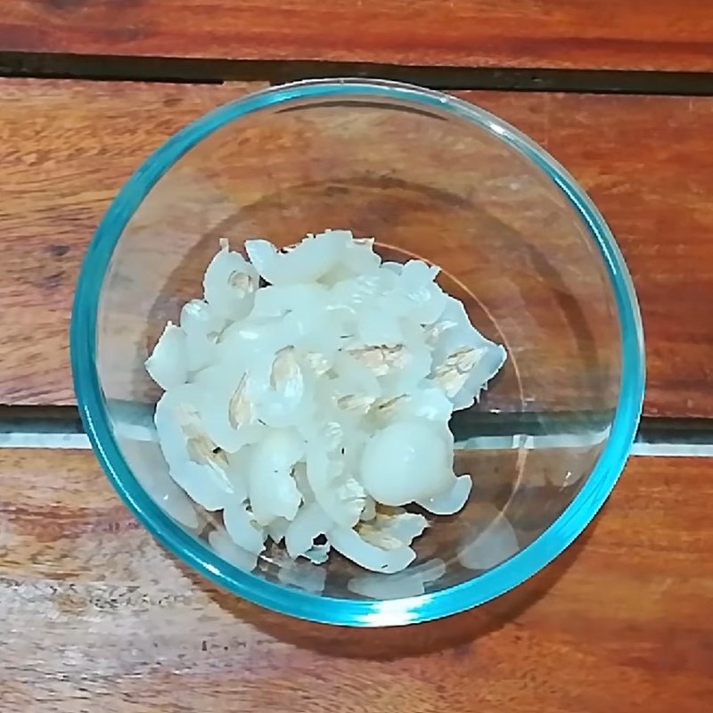 Bước 1 Sơ chế chôm chôm Nước ép chôm chôm