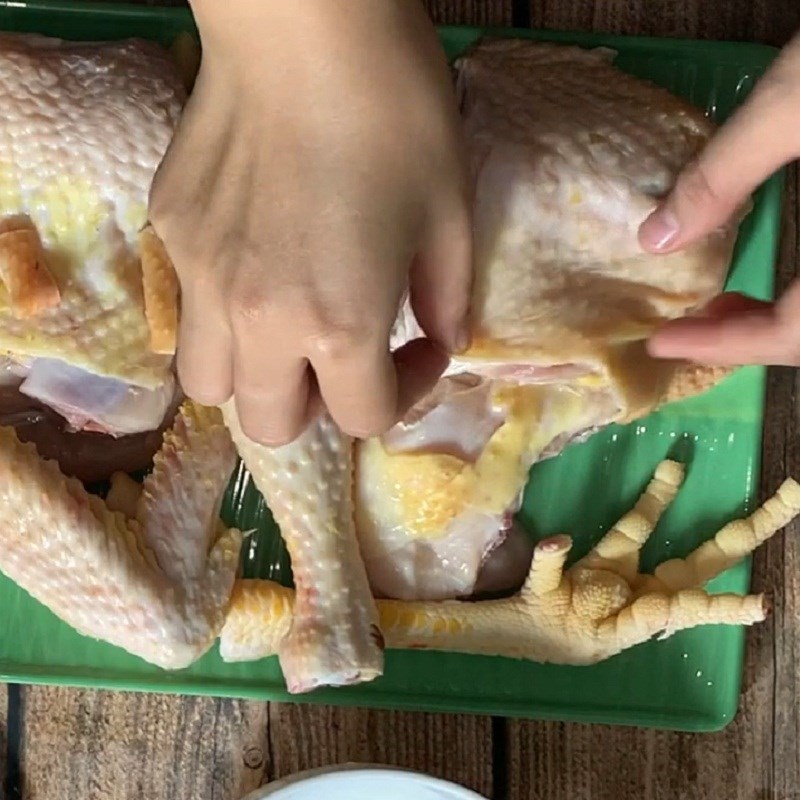 Bước 1 Sơ chế gà Gà nấu chanh muối