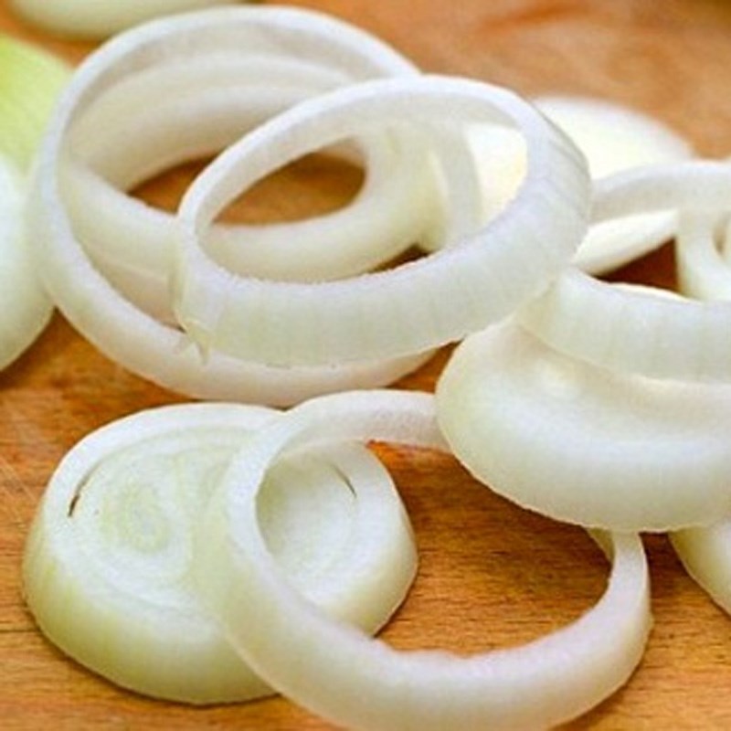 Bước 1 Sơ chế hành tây Hành tây ngâm mật ong