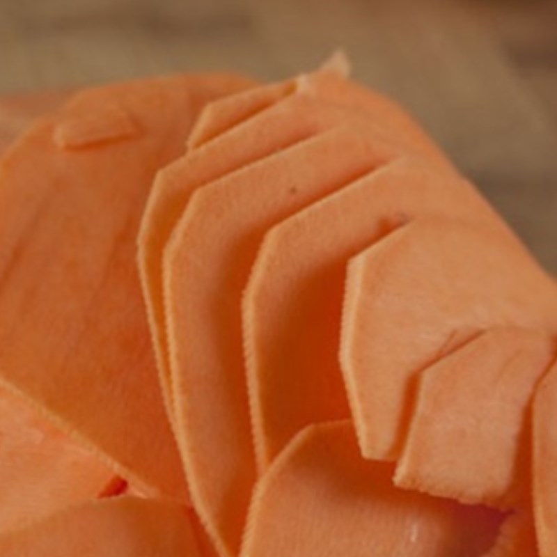 Bước 2 Sơ chế khoai Snack khoai lang