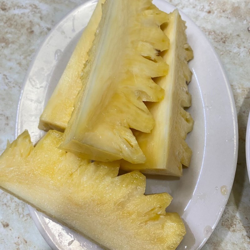 Bước 1 Sơ chế nguyên liệu Nước ép dứa chanh dây