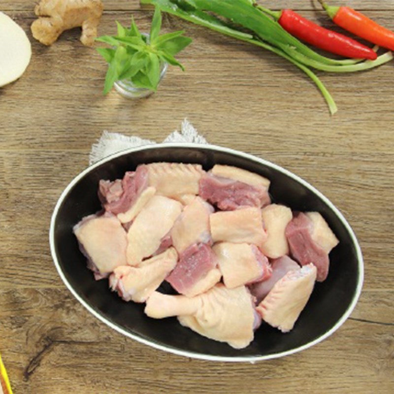 Bước 1 Sơ chế nguyên liệu Canh vịt nấu măng