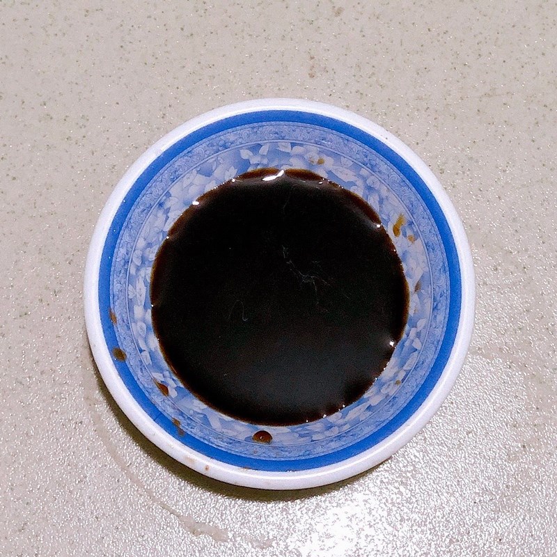 Bước 1 Sơ chế nguyên liệu Đậu hũ kho nước tương