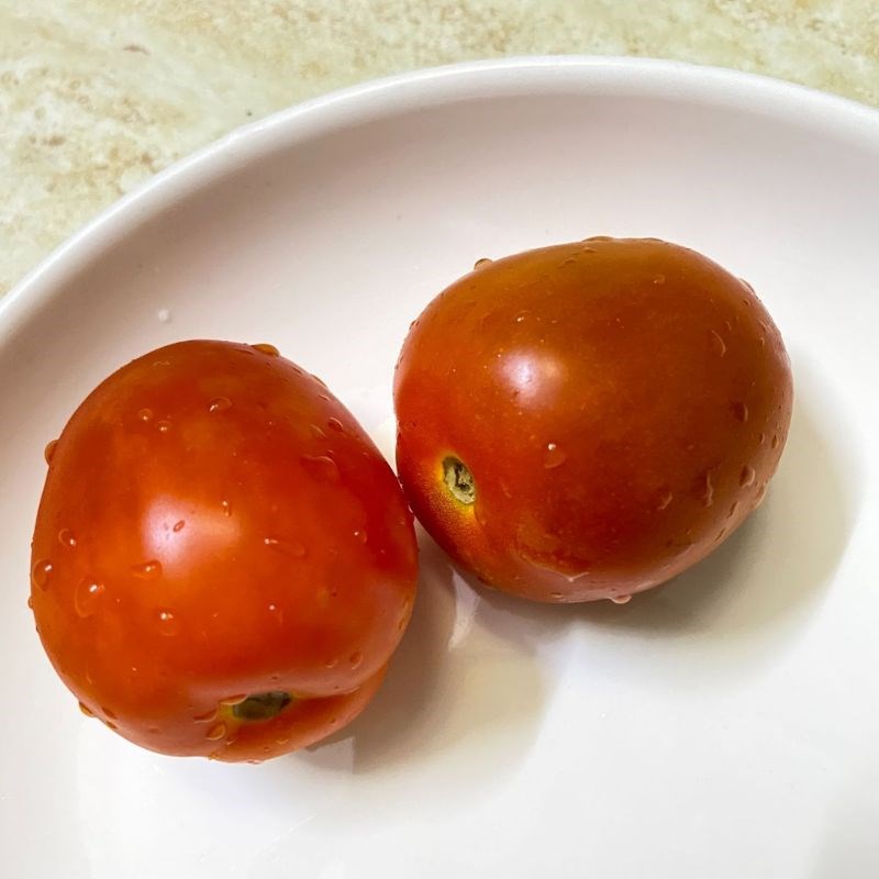 Bước 1 Sơ chế nguyên liệu Nước ép cà chua sơ ri