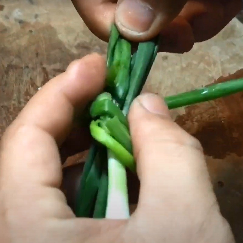Bước 1 Sơ chế nguyên liệu Cháo ếch đậu xanh