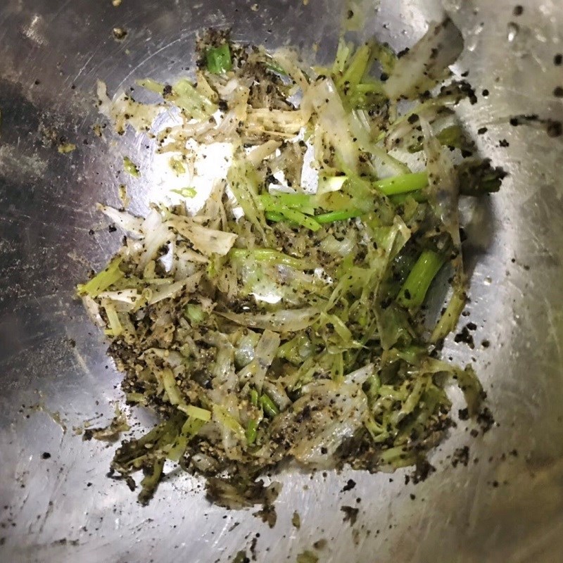 Bước 1 Sơ chế nguyên liệu Cháo hàu nấm rơm