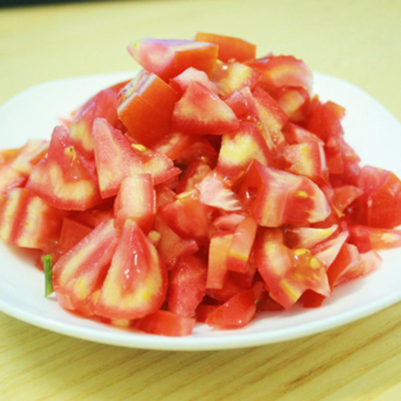 Bước 1 Sơ chế nguyên liệu Đậu hũ non sốt cà chua