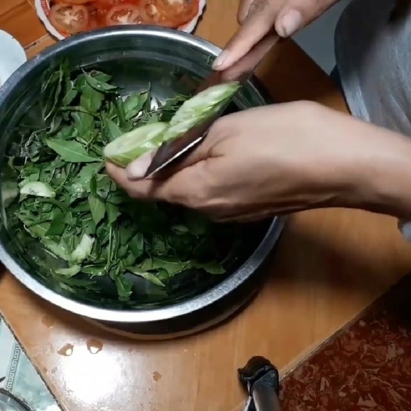 Bước 1 Sơ chế nguyên liệu Gỏi sầu đâu khô cá lóc