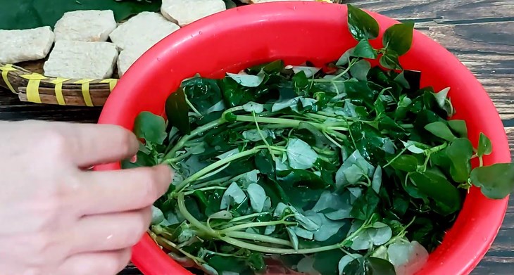 Bước 1 Sơ chế nguyên liệu Gỏi rau càng cua chay