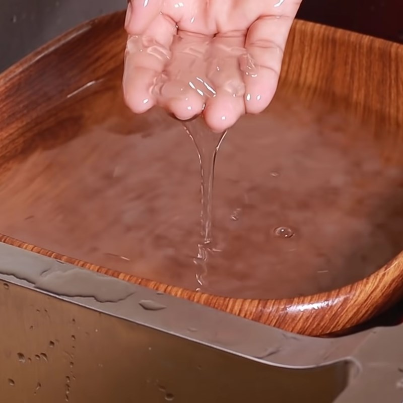 Bước 1 Sơ chế nha đam Sữa chua nha đam bằng nồi cơm điện