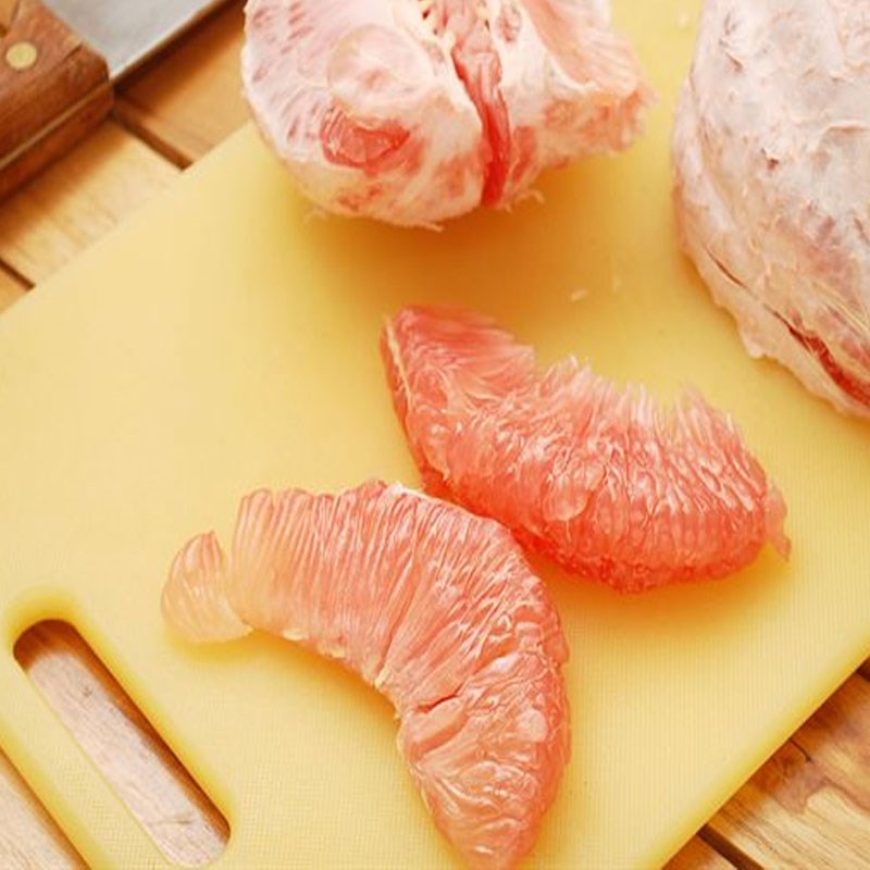 Bước 2 Sơ chế các nguyên liệu khác Gỏi bưởi thịt gà