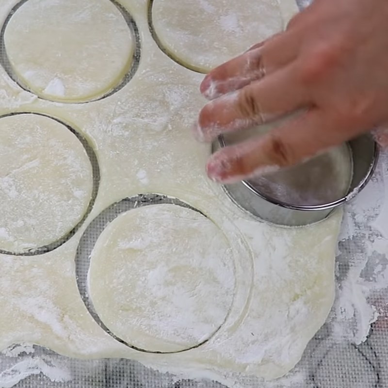 Bước 6 Tạo hình bánh Bánh mochi kem xoài
