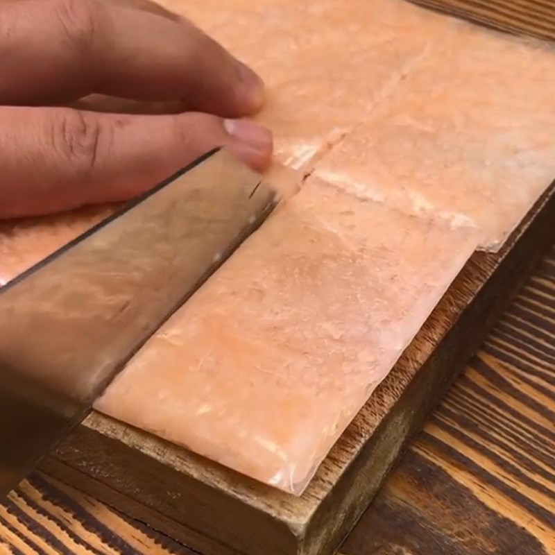 Bước 2 Tạo hình snack Snack cơm nguội (Công thức được chia sẻ từ TikTok Cách Nấu Ngon cùng Cách Nấu Ngon)