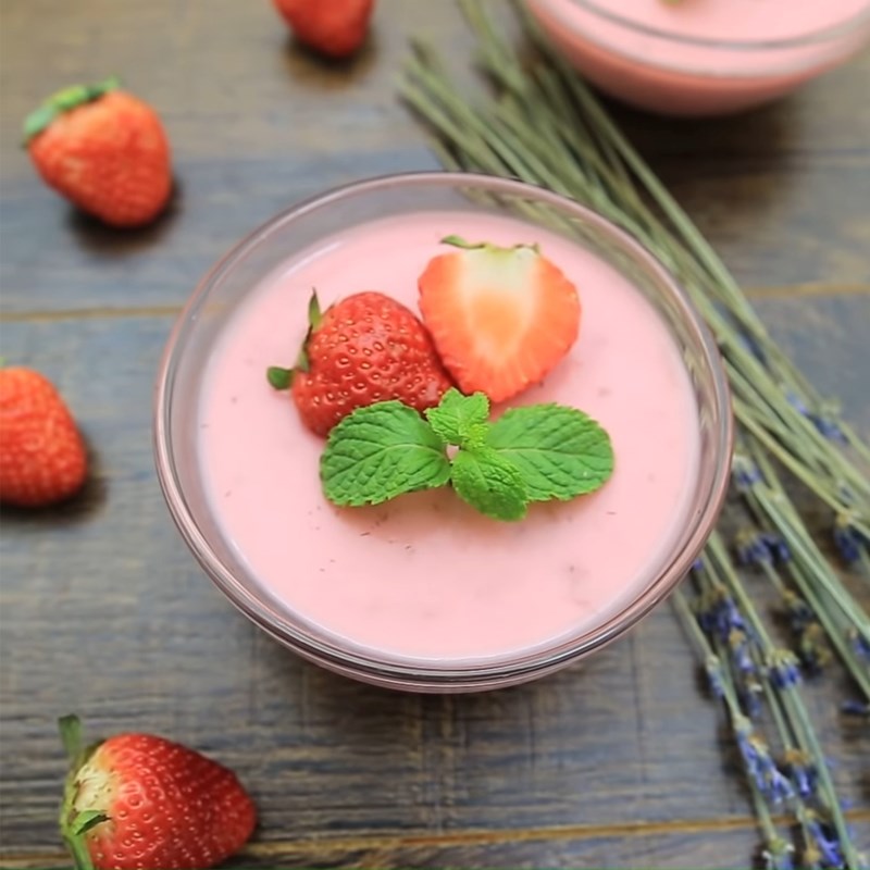 Bước 6 Thành phẩm Pudding sữa chua dâu tây