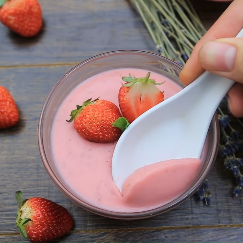 Bước 6 Thành phẩm Pudding sữa chua dâu tây