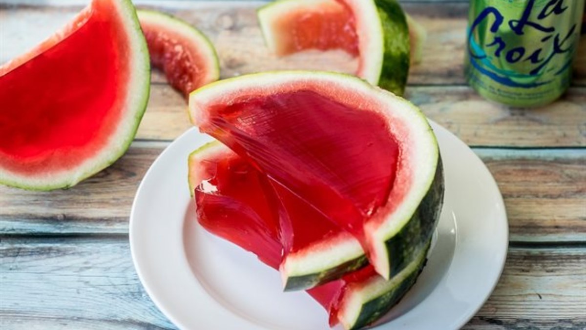 Thạch rau câu rượu dưa hấu