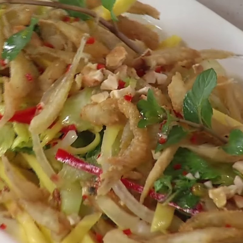 Bước 5 Thành phẩm Gỏi xoài cá cơm tươi