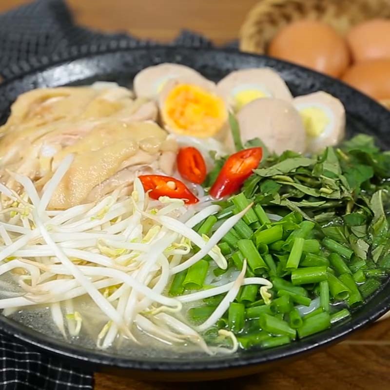 Bước 4 Thành phẩm Bún gà mọc