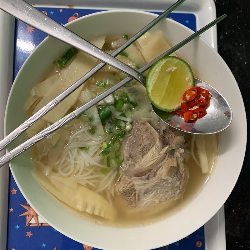 Bước 4 Thành phẩm Bún măng xương heo