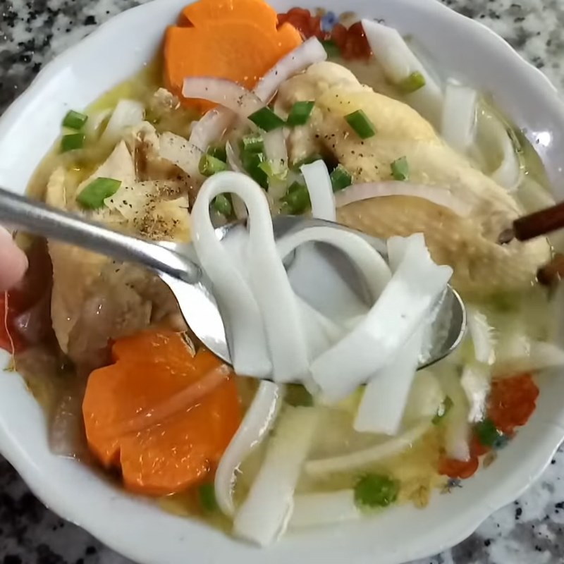 Bước 5 Thành phẩm Bánh canh bột xắt thịt gà
