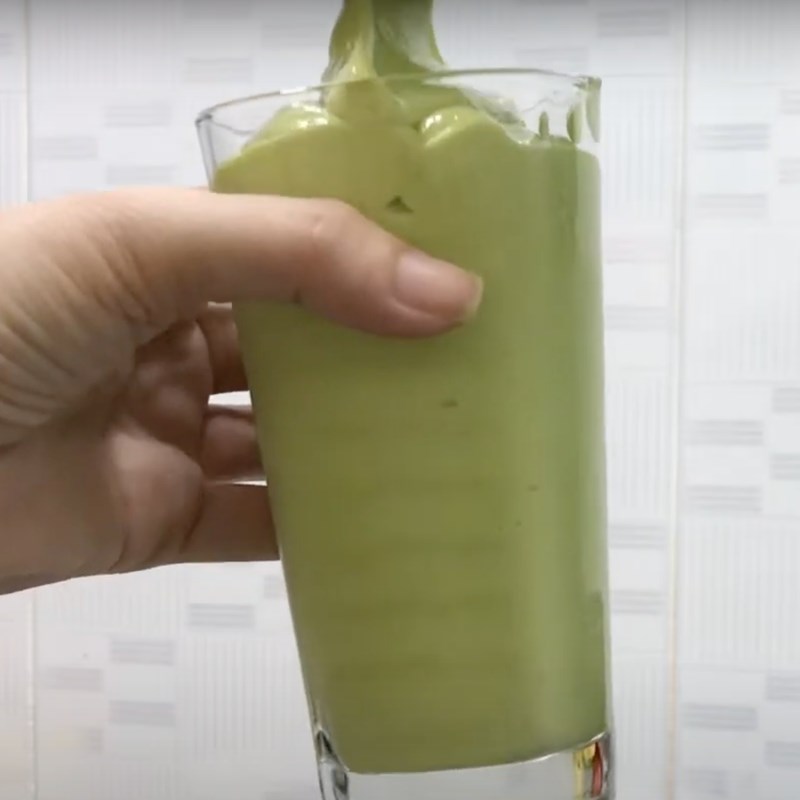 Bước 3 Thành phẩm Sinh tố bơ sữa chua mật ong