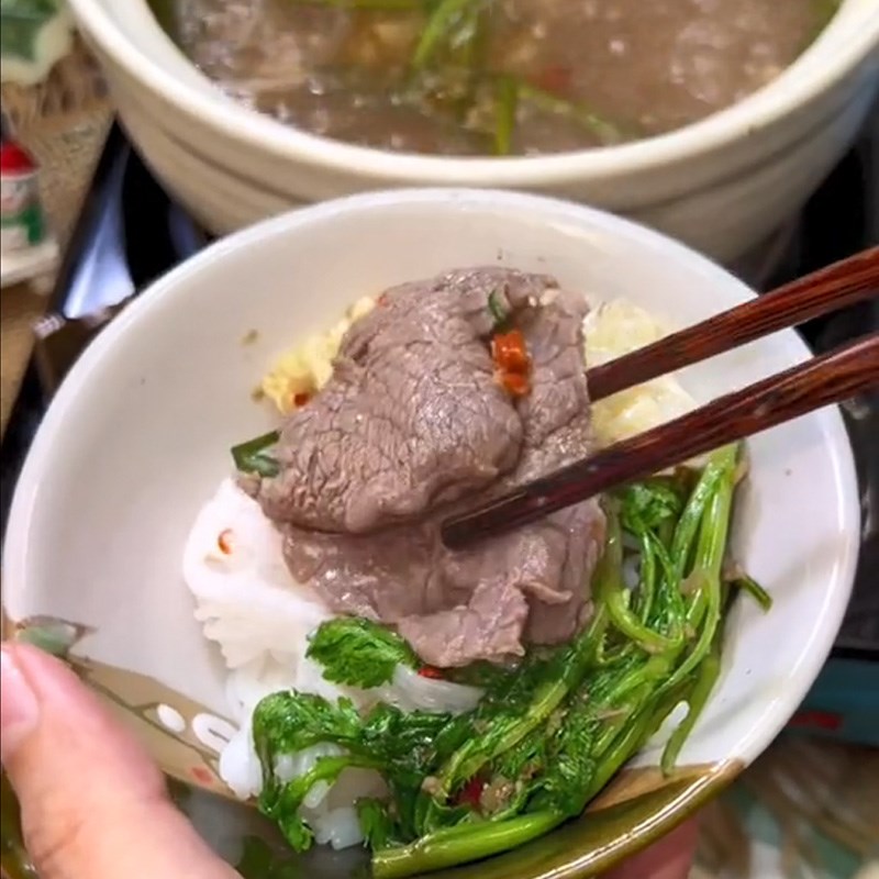Bước 3 Thành phẩm Lẩu bò mắm ruốc (Công thức từ TikTok Cách Nấu Ngon cùng Cách Nấu Ngon)