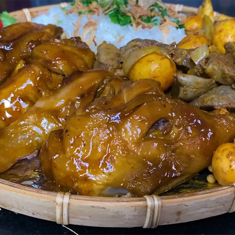 Bước 6 Thành phẩm Xôi‌ ‌gà‌ ‌rôti‌ ‌trứng‌ ‌non‌