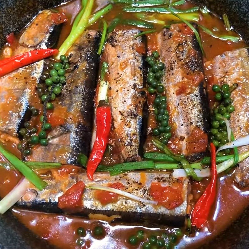 Bước 5 Thành phẩm Cá thu Nhật kho cà chua