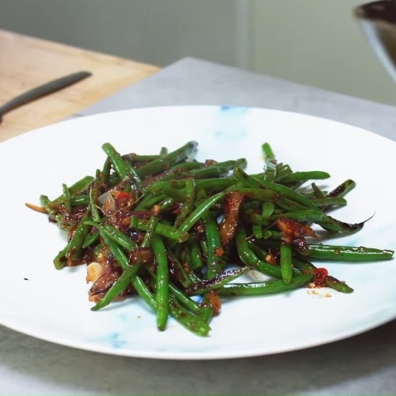 Bước 5 Thành phẩm Đậu que xào tương đen