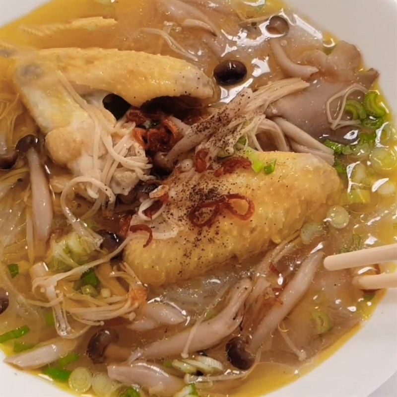 Bước 6 Thành phẩm Miến gà với nấm