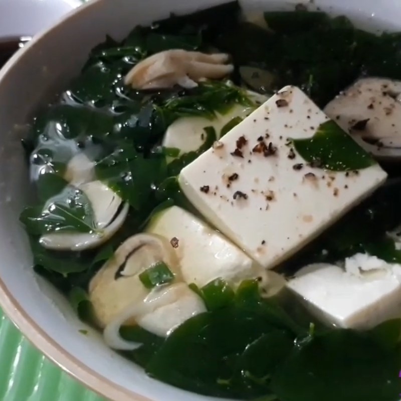 Bước 3 Thành phẩm Canh rau ngót chay đậu hũ nấm rơm