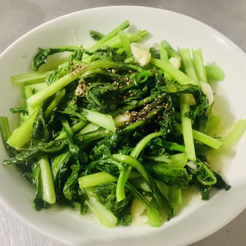 Bước 3 Thành phẩm Cải ngọt xào tỏi (công thức được chia sẻ từ người dùng)