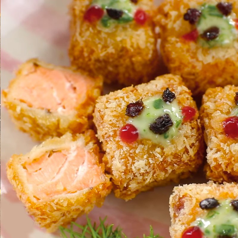 Bước 4 Thành phẩm Cá hồi chiên xù sốt ngò, thì là