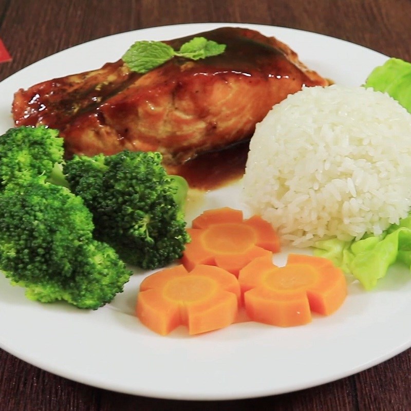 Bước 5 Thành phẩm Phi lê cá hồi áp chảo sốt Teriyaki
