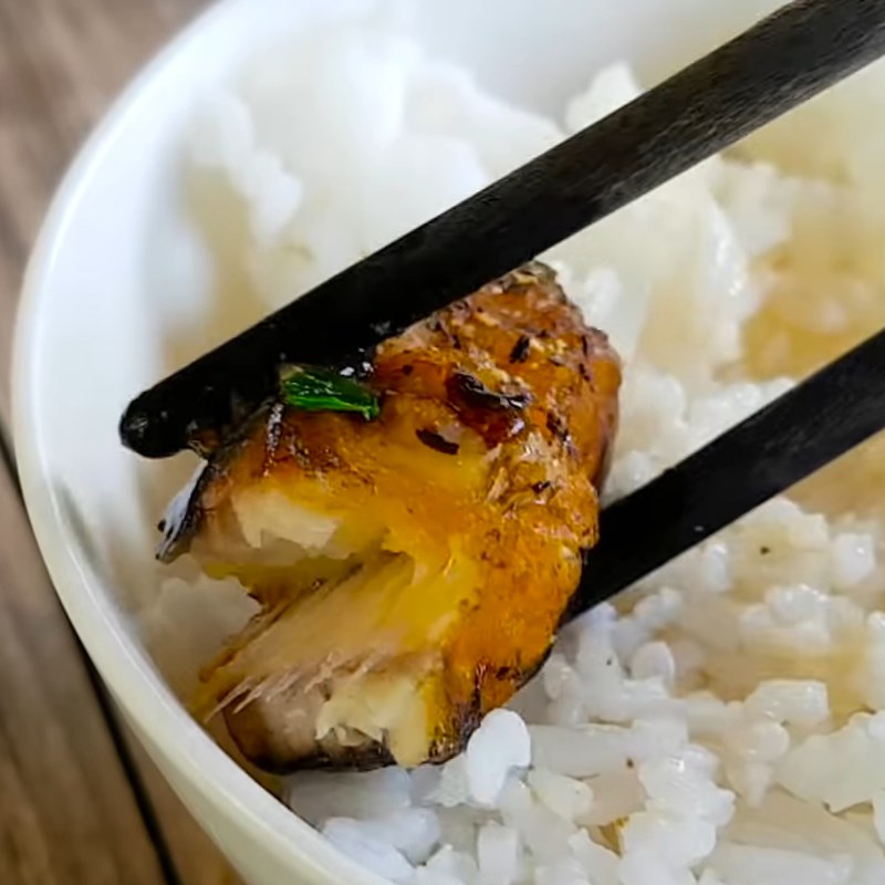 Bước 4 Thành phẩm Cá trê kho tiêu