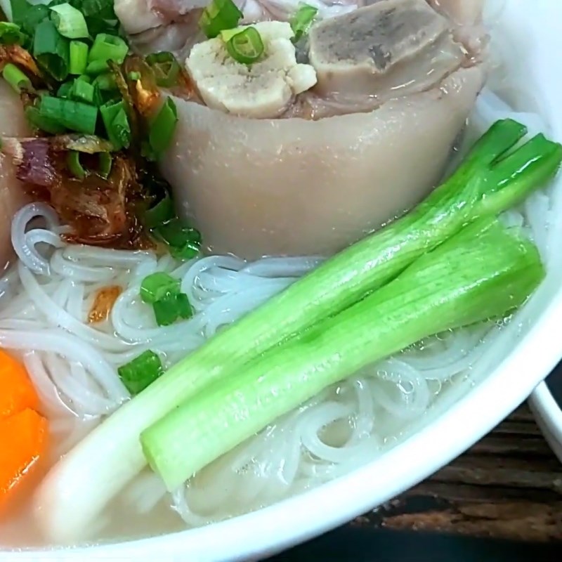 Bước 6 Thành phẩm Hủ tiếu giò heo