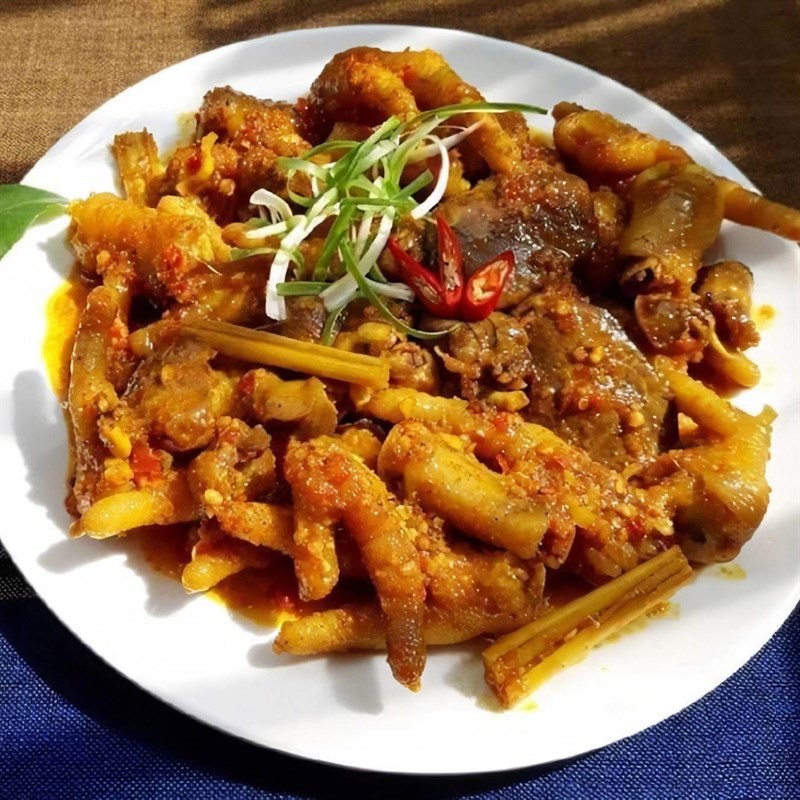 Bước 5 Thành phẩm Chân gà kho sả ớt