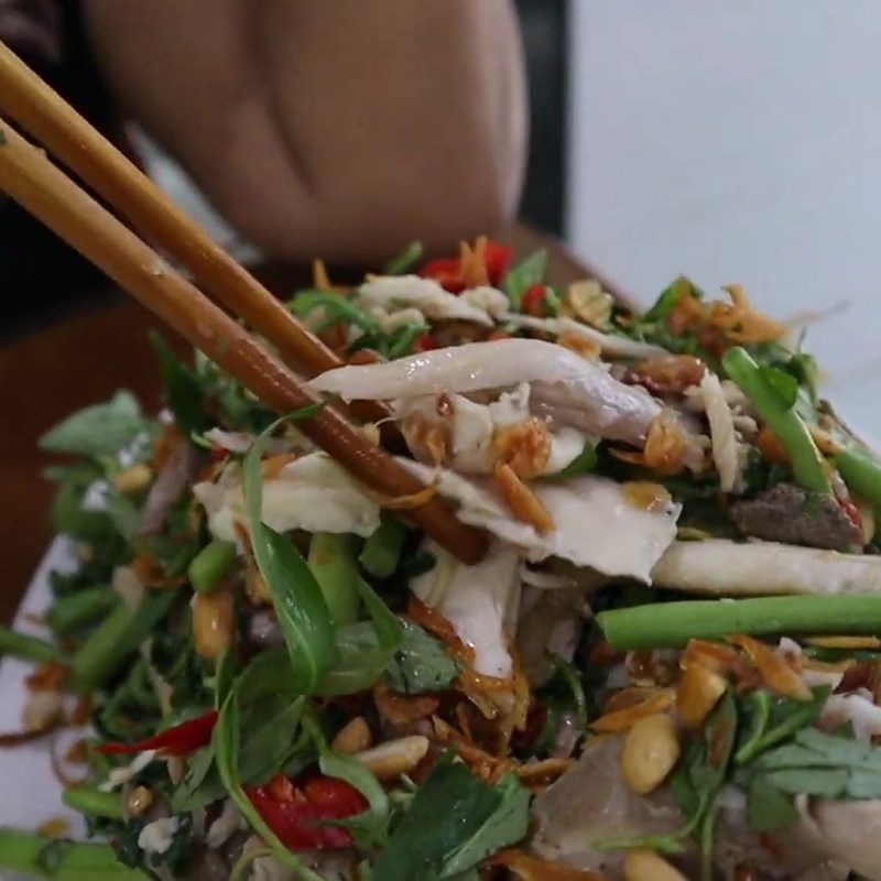Bước 5 Thành phẩm Gỏi gà rau nhút